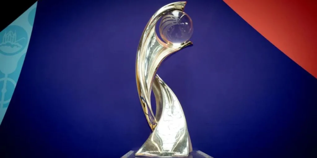 Το τρόπαιο της διοργάνωσης Women’s Euro 2025